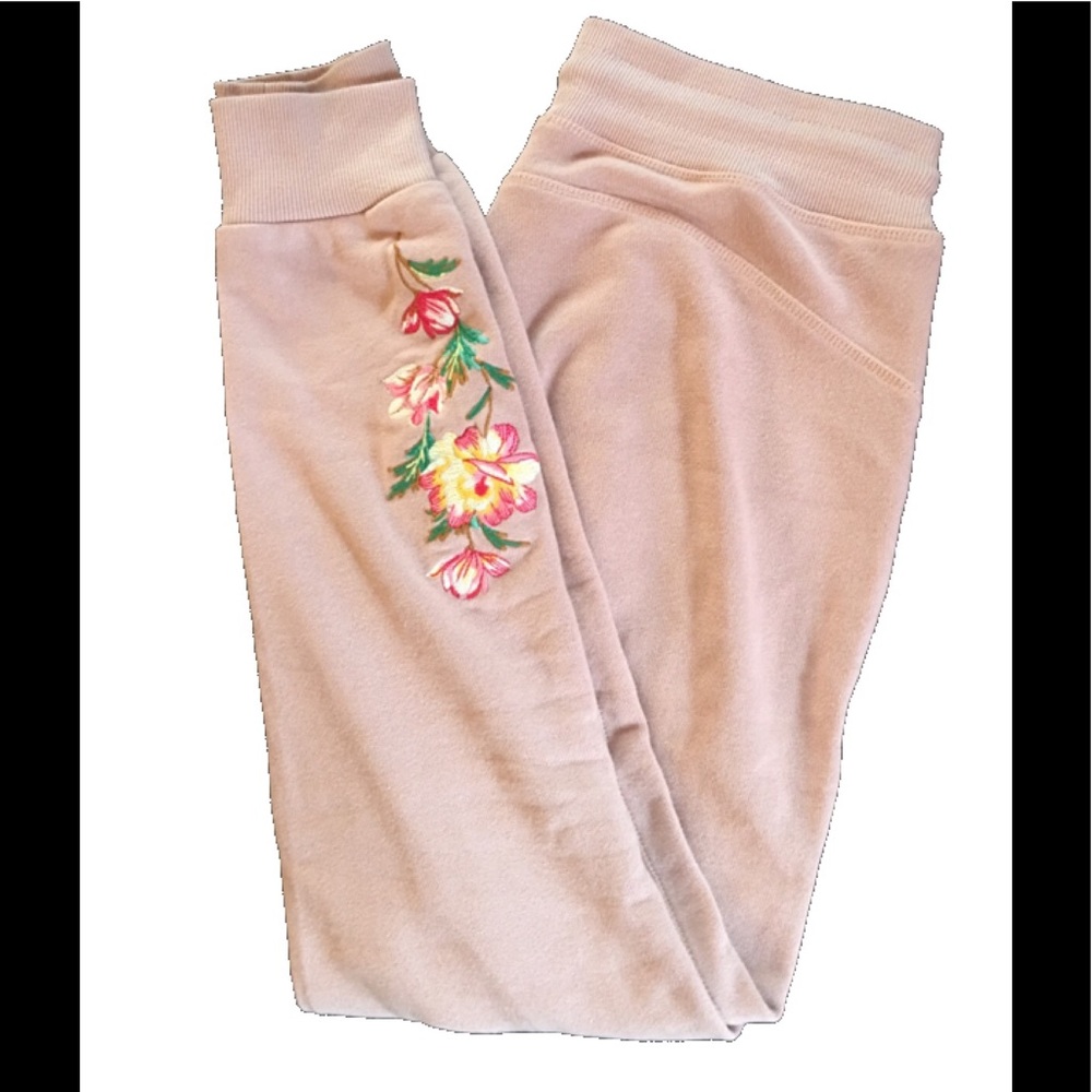 Betsy Johnson embroidered joggers/sweatpants.