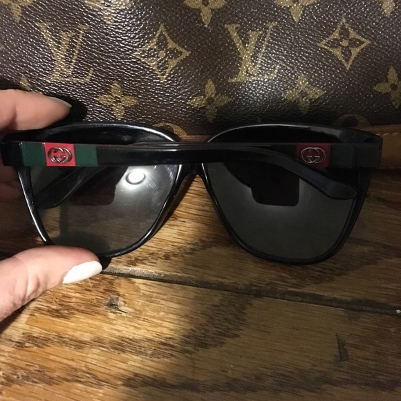 Gucci sunglasses main image 4