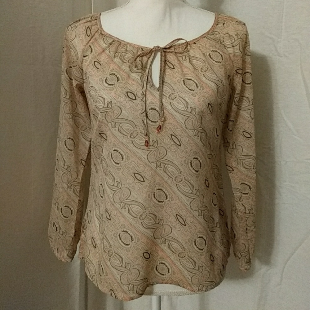 NWOT Patterned Sheer Boho Blouse