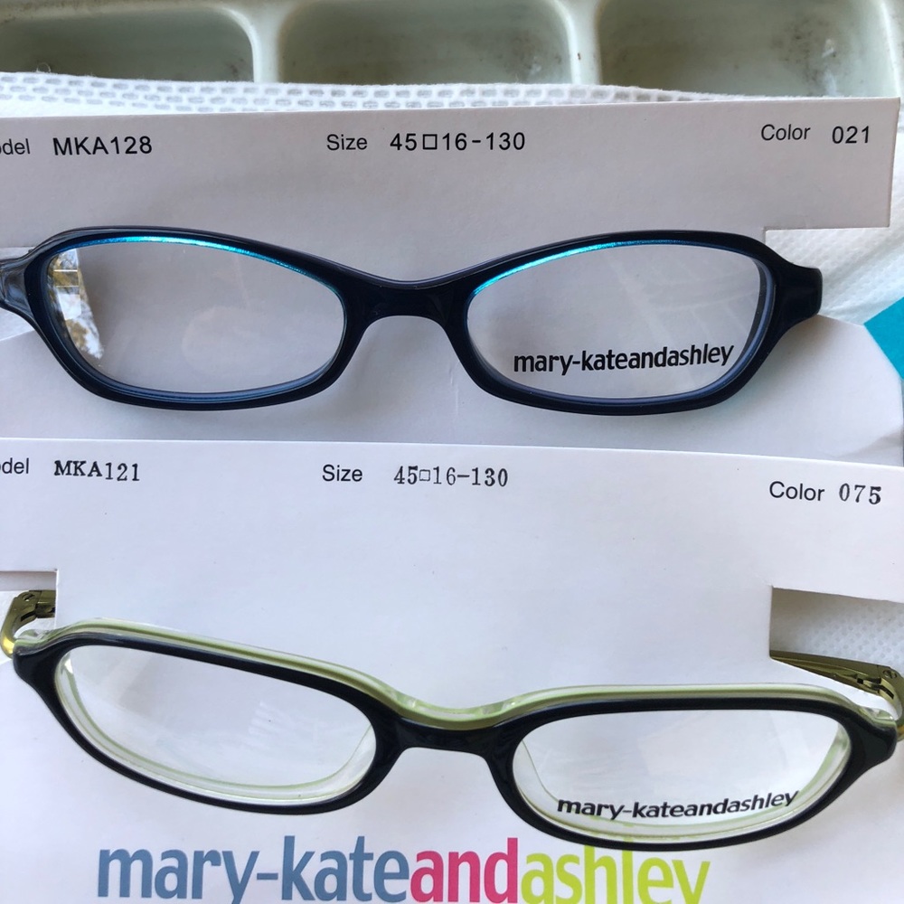 Rare Mary-Kate & Ashley eyeglasses Pick 1