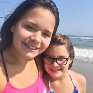 Meet your Posher, Lexi