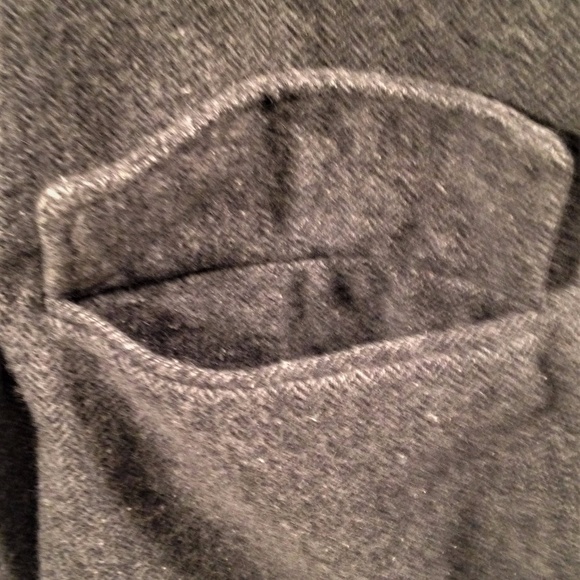 J Ashford Solid Grey Medium Shacket - Picture 5 of 8