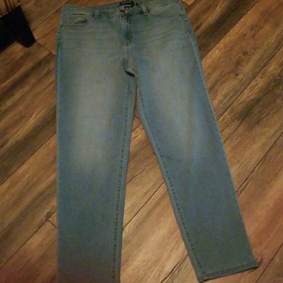 Bandolino Denim - Bandolino size 16 women's jeans