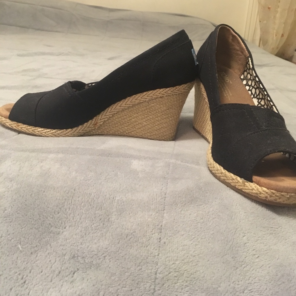 Toms Espadrilles