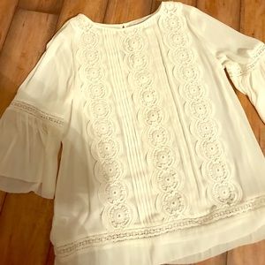 Beautiful eyelet Loft blouse