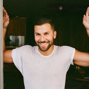 Meet your Posher, Josh