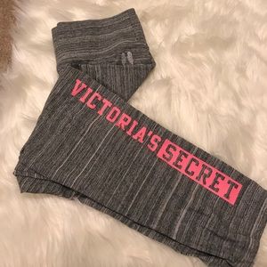 Victoria’s Secret Crop leggings