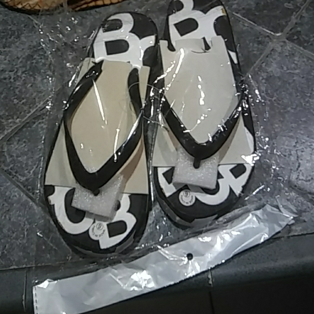 Flip flops