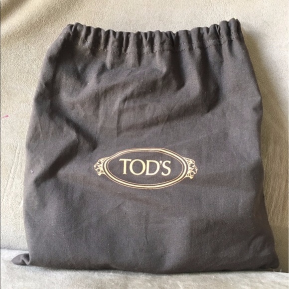 Tod's Clutch