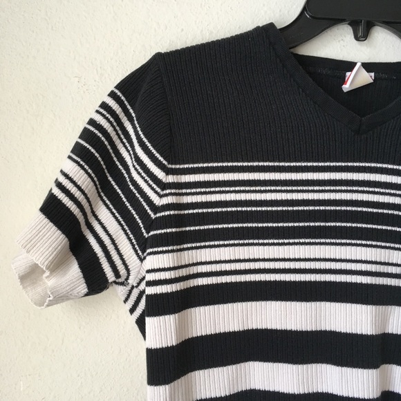 Vintage Striped Top - Picture 3 of 6