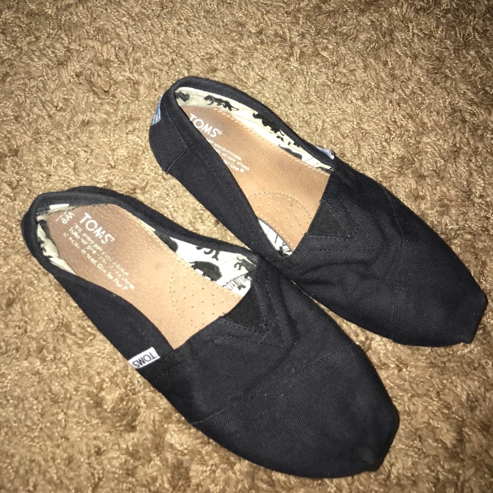 Womens canvas TOMS