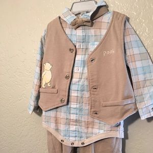 Classic Pooh Children’s Outfit w/Matching Shoes