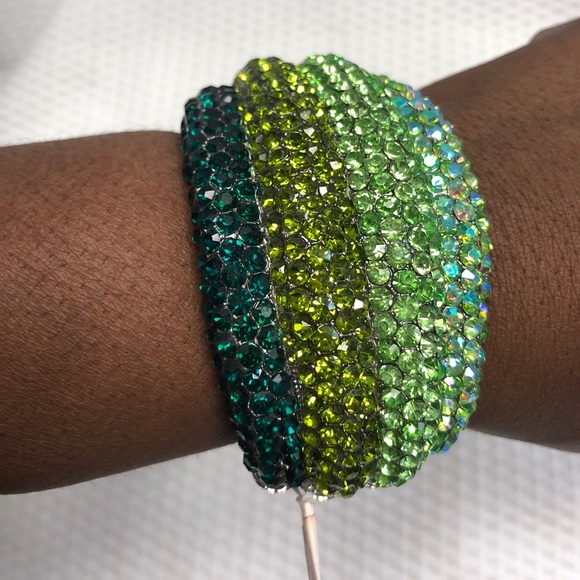 Chunky Crystal Magnetic Hinged Bracelets/Green - Picture 7 of 7