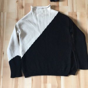 Chunky Knit ZARA Sweater. Size: M.