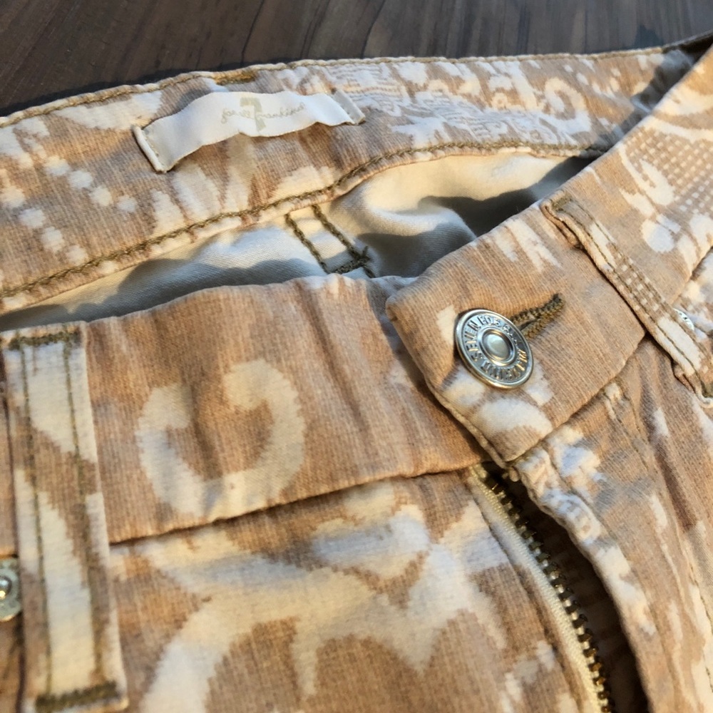 7 for all Mankind jeans sz 26