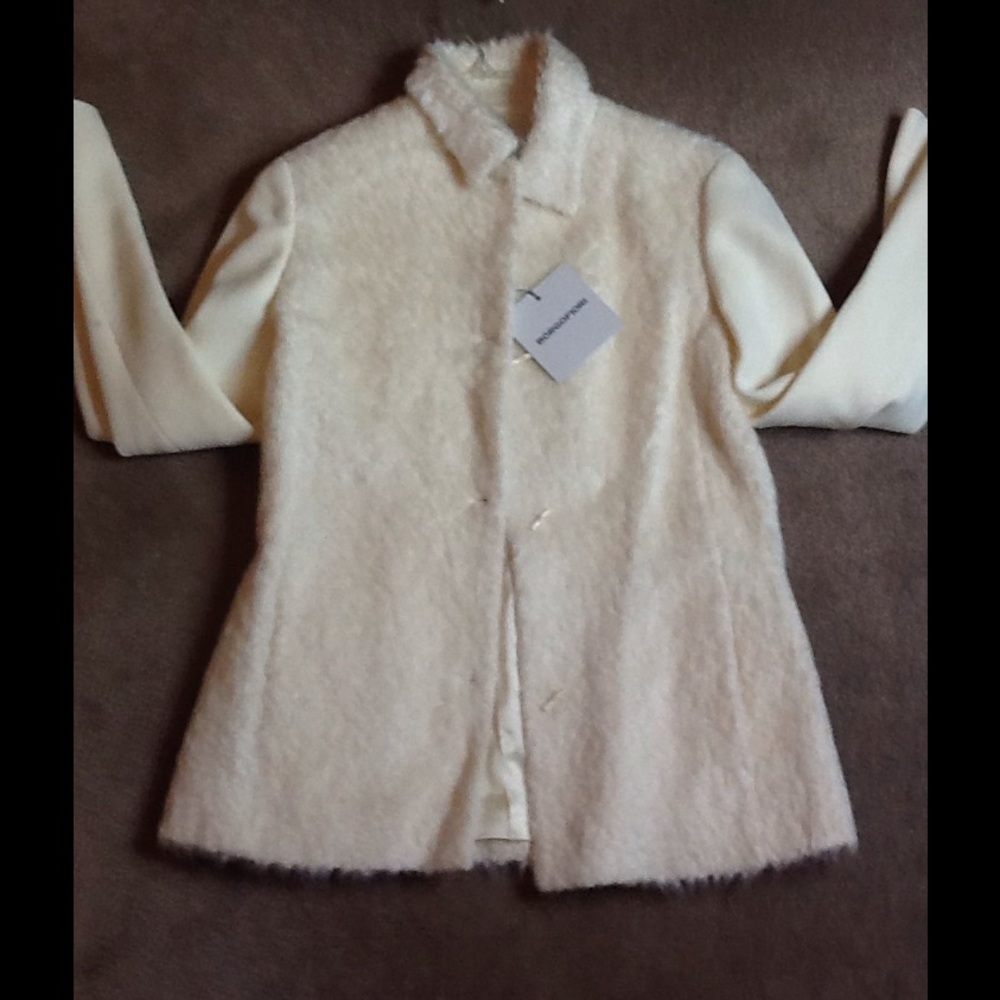 Made in Italy brand cream color jacket NWT