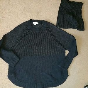 Michael Michael Kors size M black sweater w/ neck