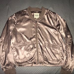 ❌❌ SOLD ❌❌ NEW Silk Rose Jacket✨