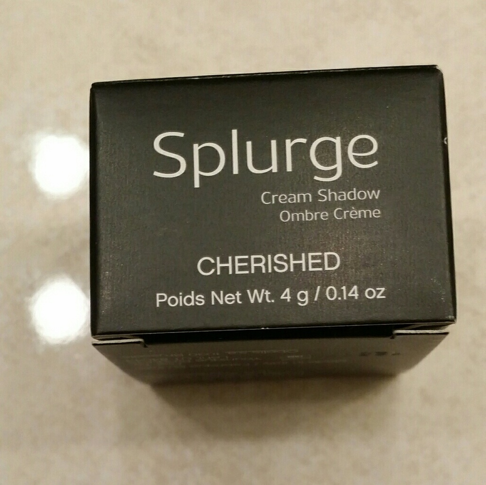 Younique Splurge cream shadow ombre creme