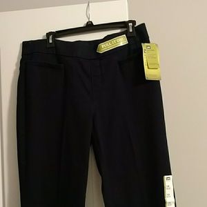 Lee pull on pants