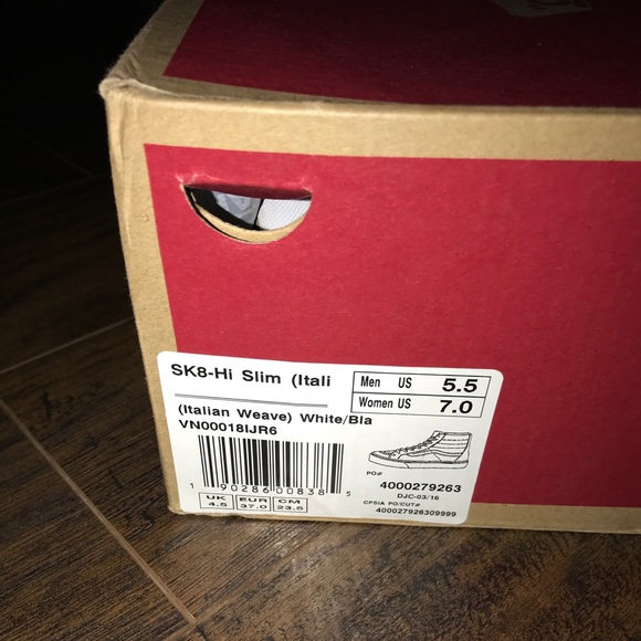 Vans - Picture 4 of 4