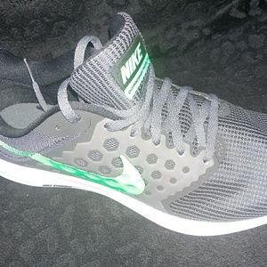 Nike Crossshot Running Shoes