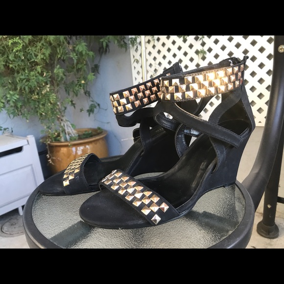 SOLD TORRID Black Gold Studded Open Toe Wedges 10 - Picture 7 of 8