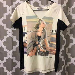 Graphic Zara top size small