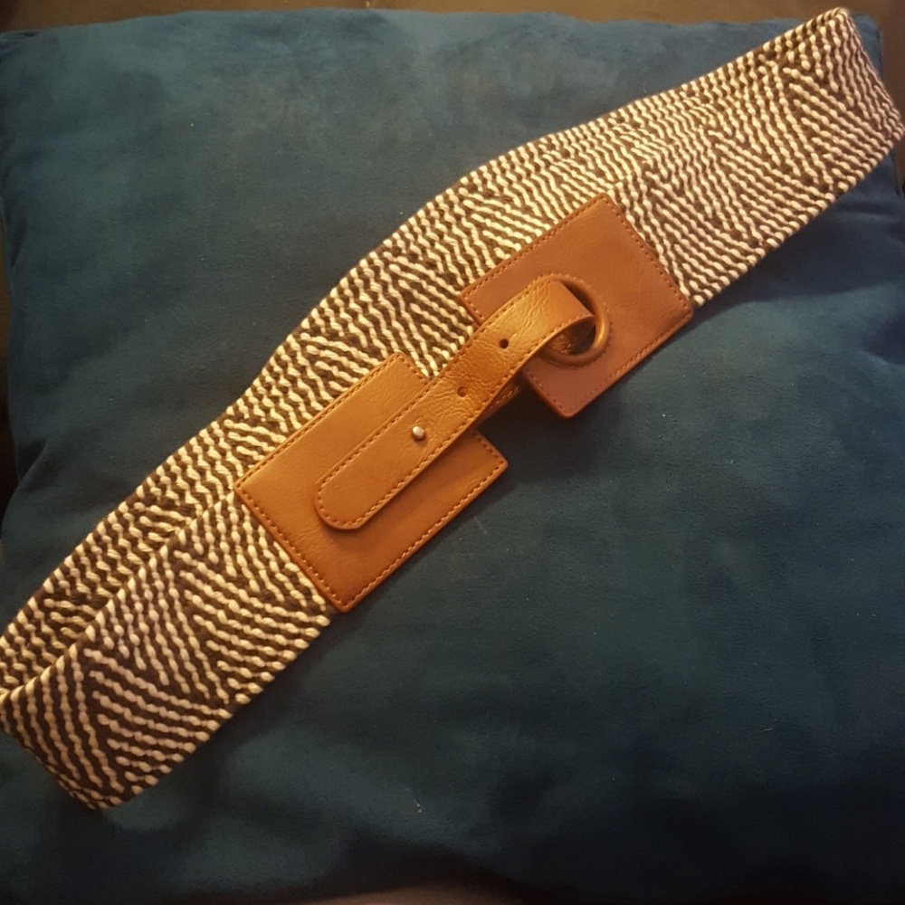 ➕ Woven belt