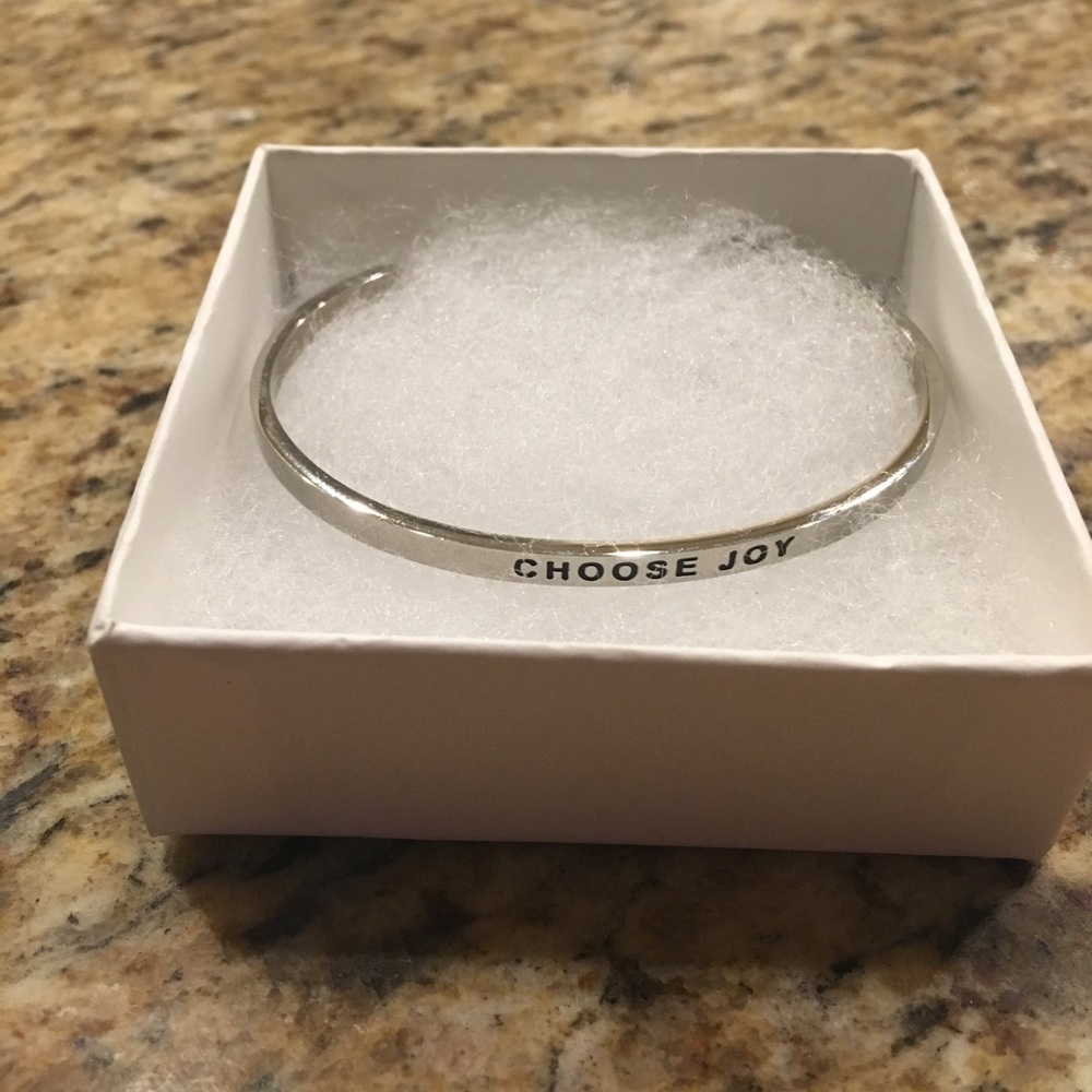 ‘Choose Joy' Bracelet - Picture 3 of 4