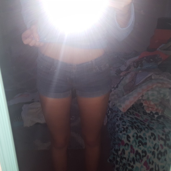 *****5FOR25*****.           Hollister jeans shorts - Picture 1 of 3