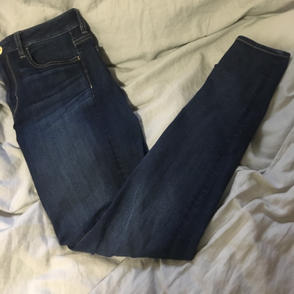 High Rise American Eagle Jeans