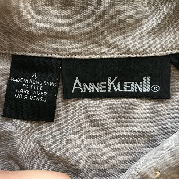 Steal alert! Vintage Anne Klein! Silk! - Picture 2 of 3