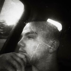 Meet your Posher, Devin