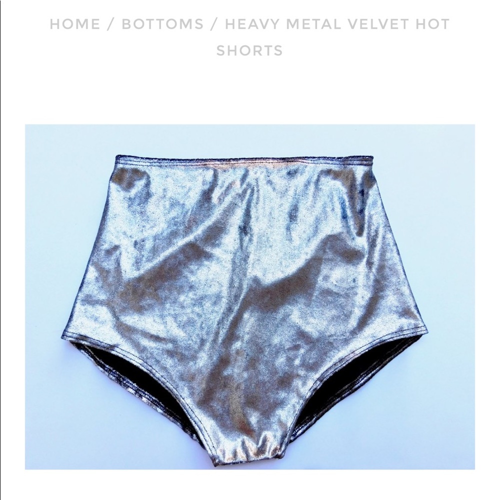 Heavy metal velvet hot shorts
