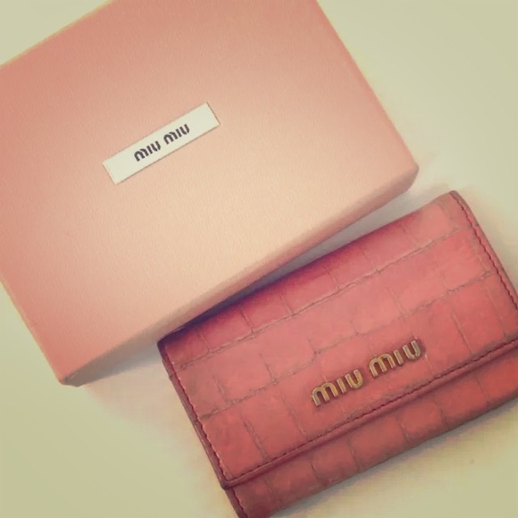 Miu Miu Accessories - SALE✨MIU MIU key holder