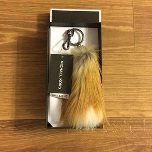 Michale Kors fox fur keychain