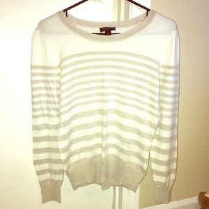 Worthington sweater