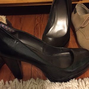 CALVIN KLEIN pumps