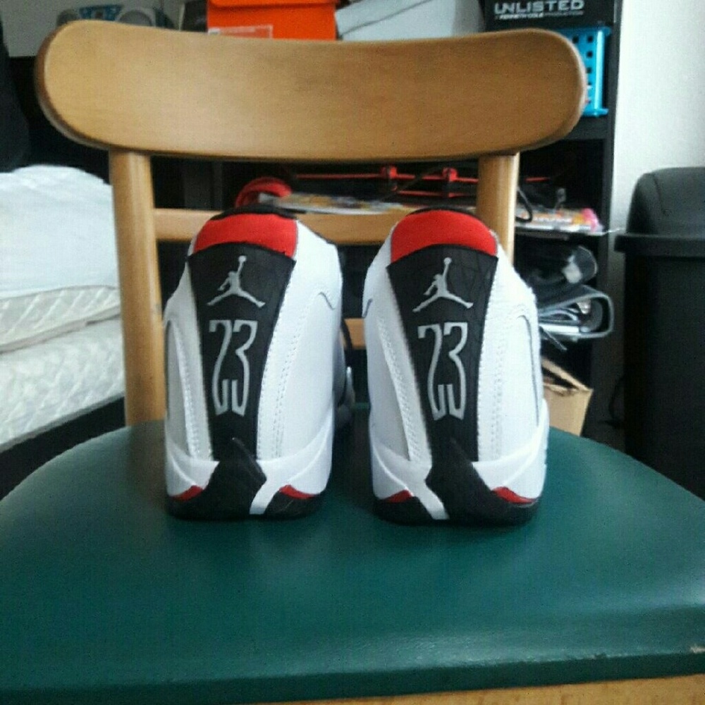 BlackToe 14s