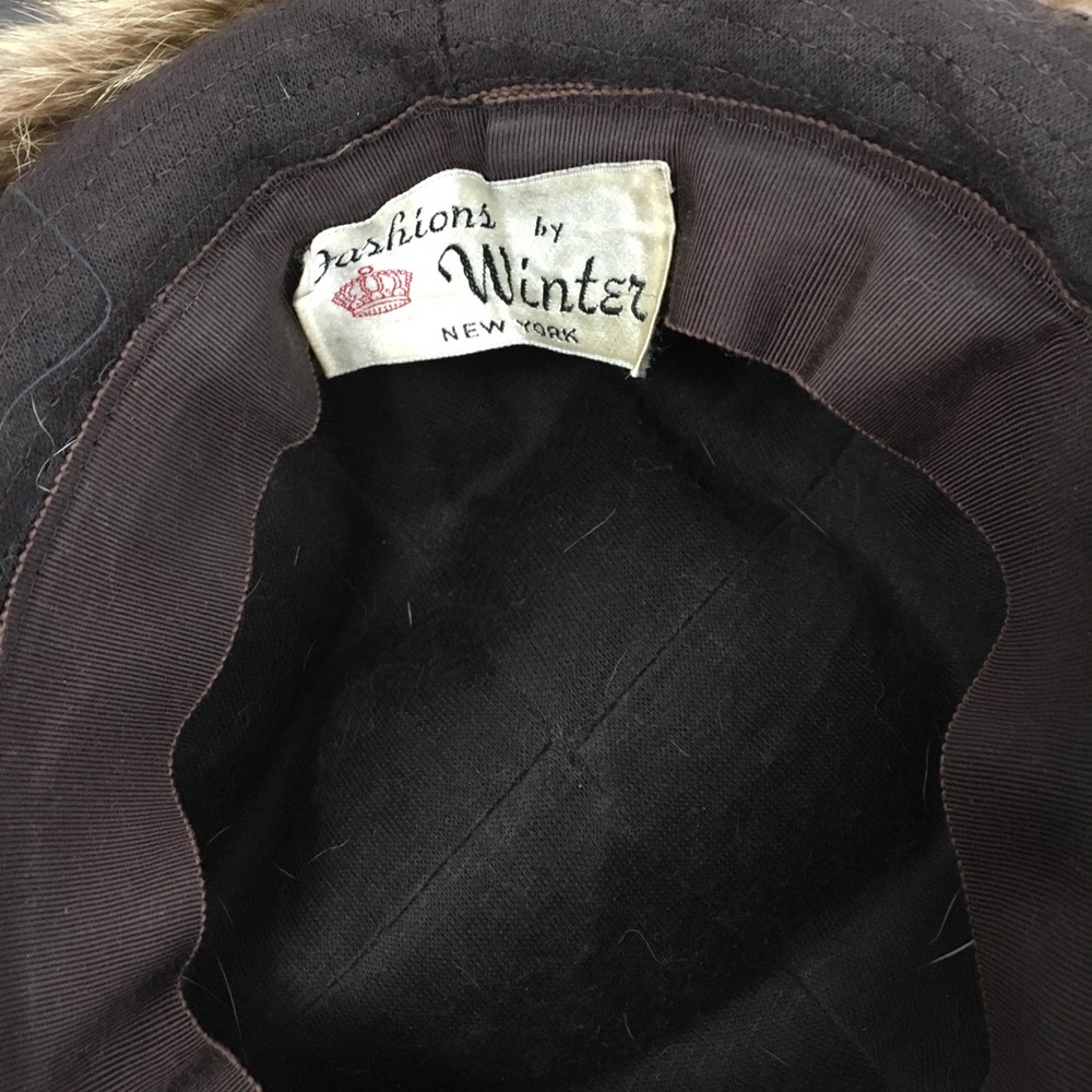 Fur jacket & hat - Picture 7 of 7