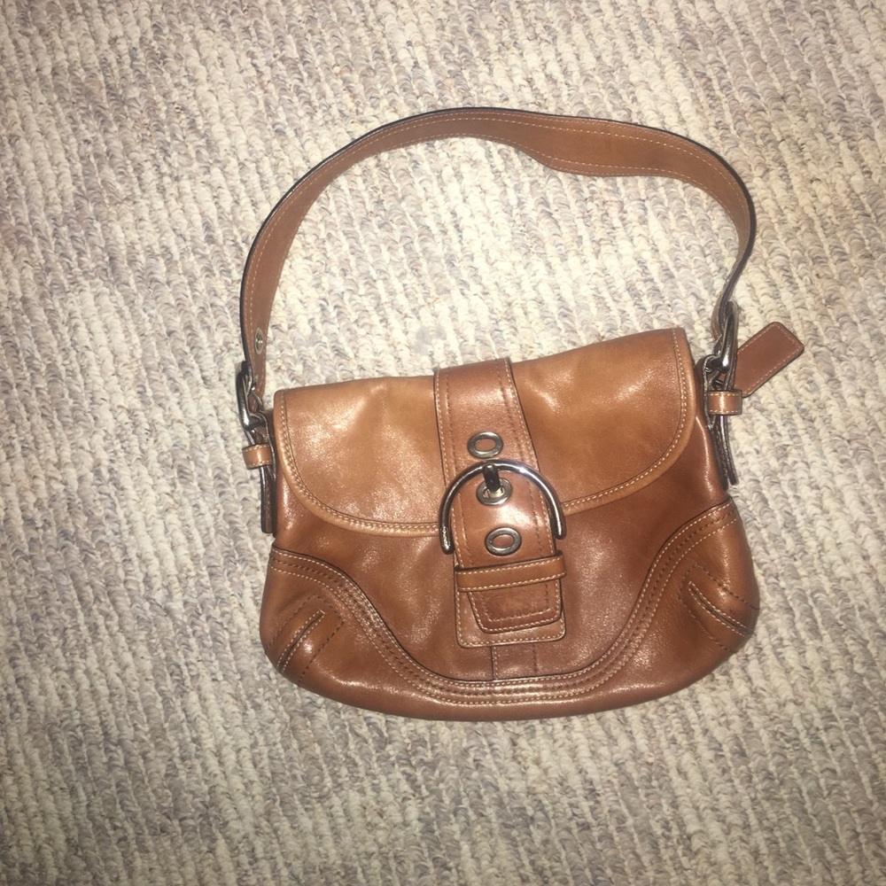Authentic coach purse