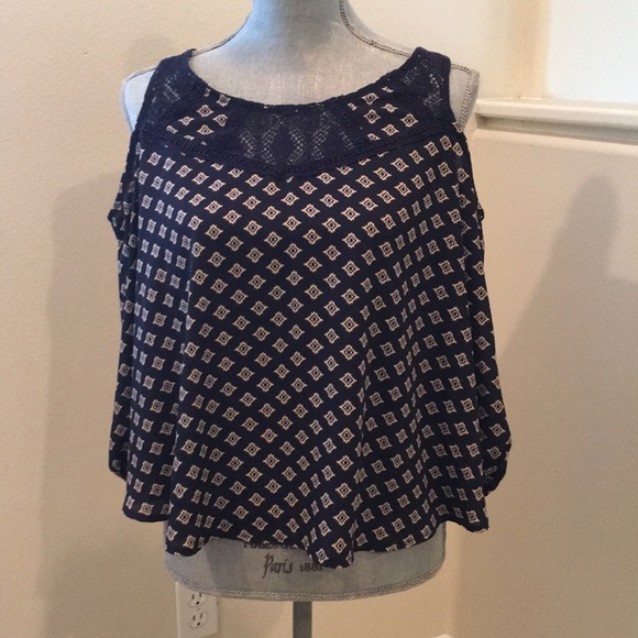Xhilaration Tops - Boho Cold Shoulder Xhilaration Top - S