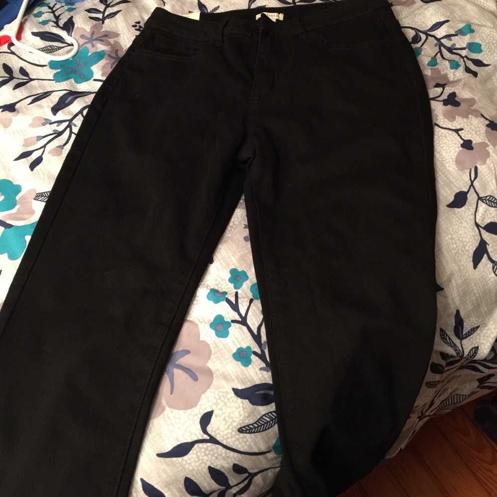 Mid rise black Skinny Jeans