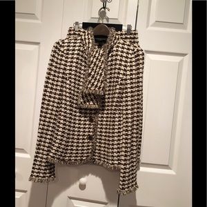 SALE! St. John Brown Houndstooth Jacket. Sz 6 NWOT