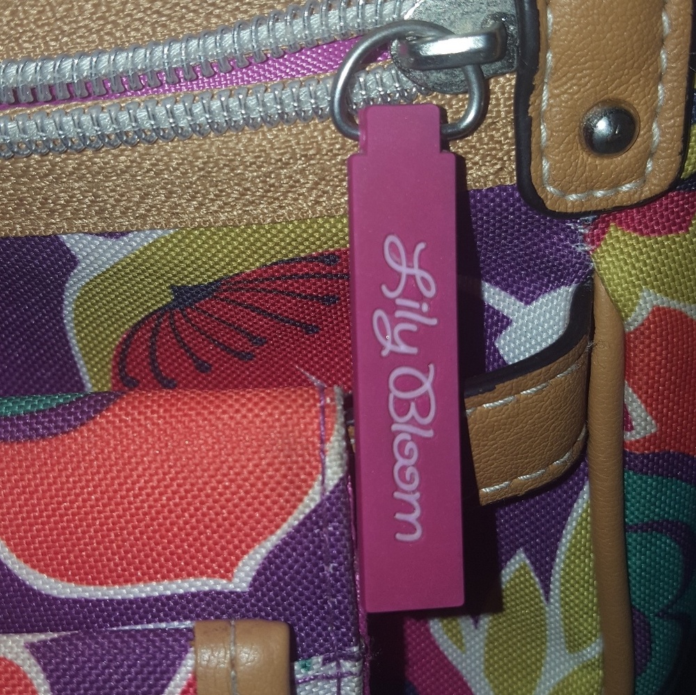 *****5FOR25*****    Lily bloom over shoulder purse - Picture 2 of 2