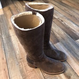 100% Authentic Brand New Suede Ugg Boots