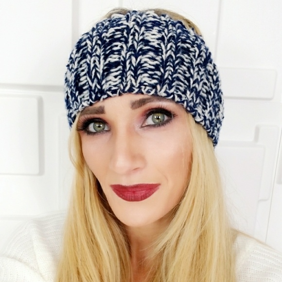 . Accessories - NAVY BLUE KNITTED HEADBAND