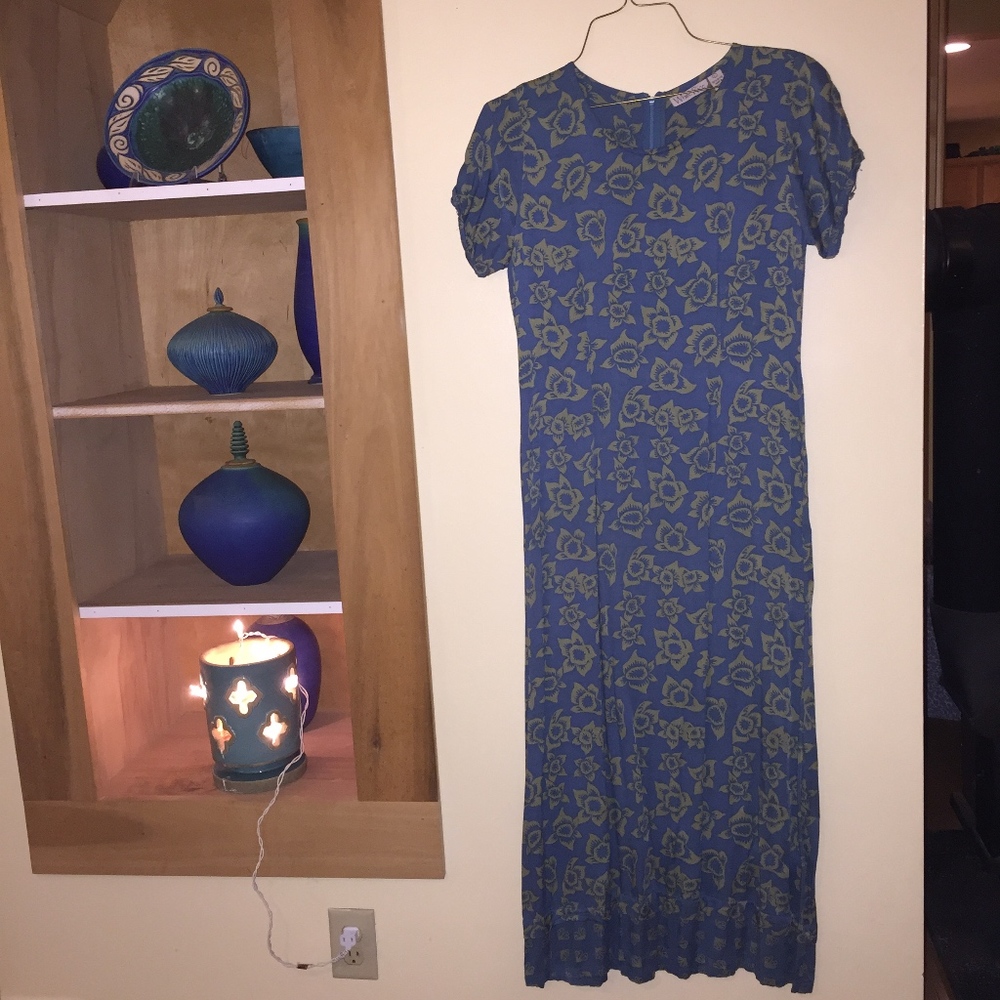 WHITE RICE rayon SS blue floral dress/back zip