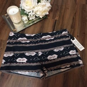 >>5 for $25>> BB Dakota NWT Shorts - #079